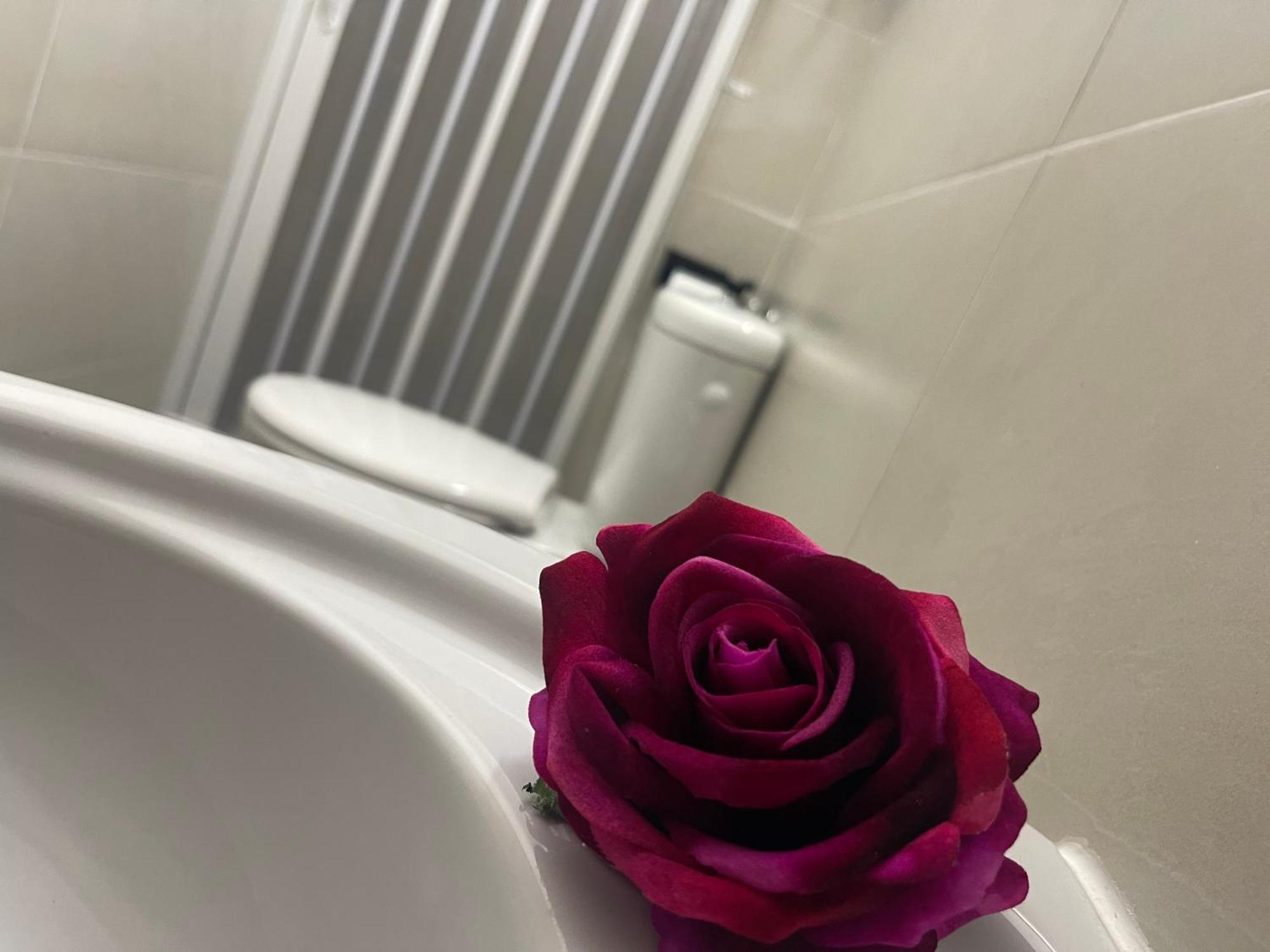 Holiday House Catania Bagian luar foto